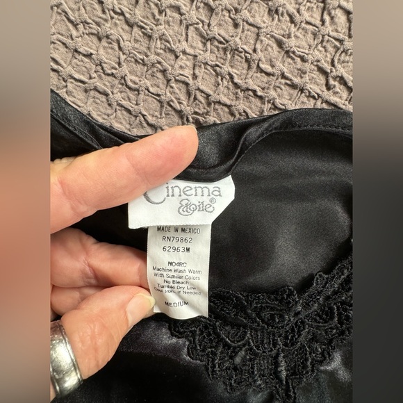 Vintage (90’s) black chemise , nightgown, dress in EUC - Picture 3 of 7